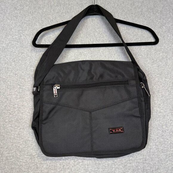 Tumi Unisex Black T-Tech Crossbody/Laptop/Messenger Adjustable Strap Bag 5110D
